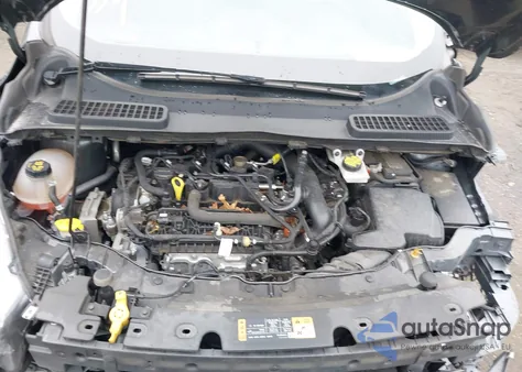 2019 Ford Escape Se from USA, damaged, VIN 1FMCU0GD8KUB32988